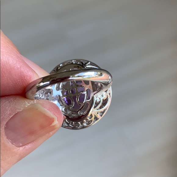 Amethyst and diamond ring. Perfect Christmas gift! This ring is brand new!! - Picture 4 of 10